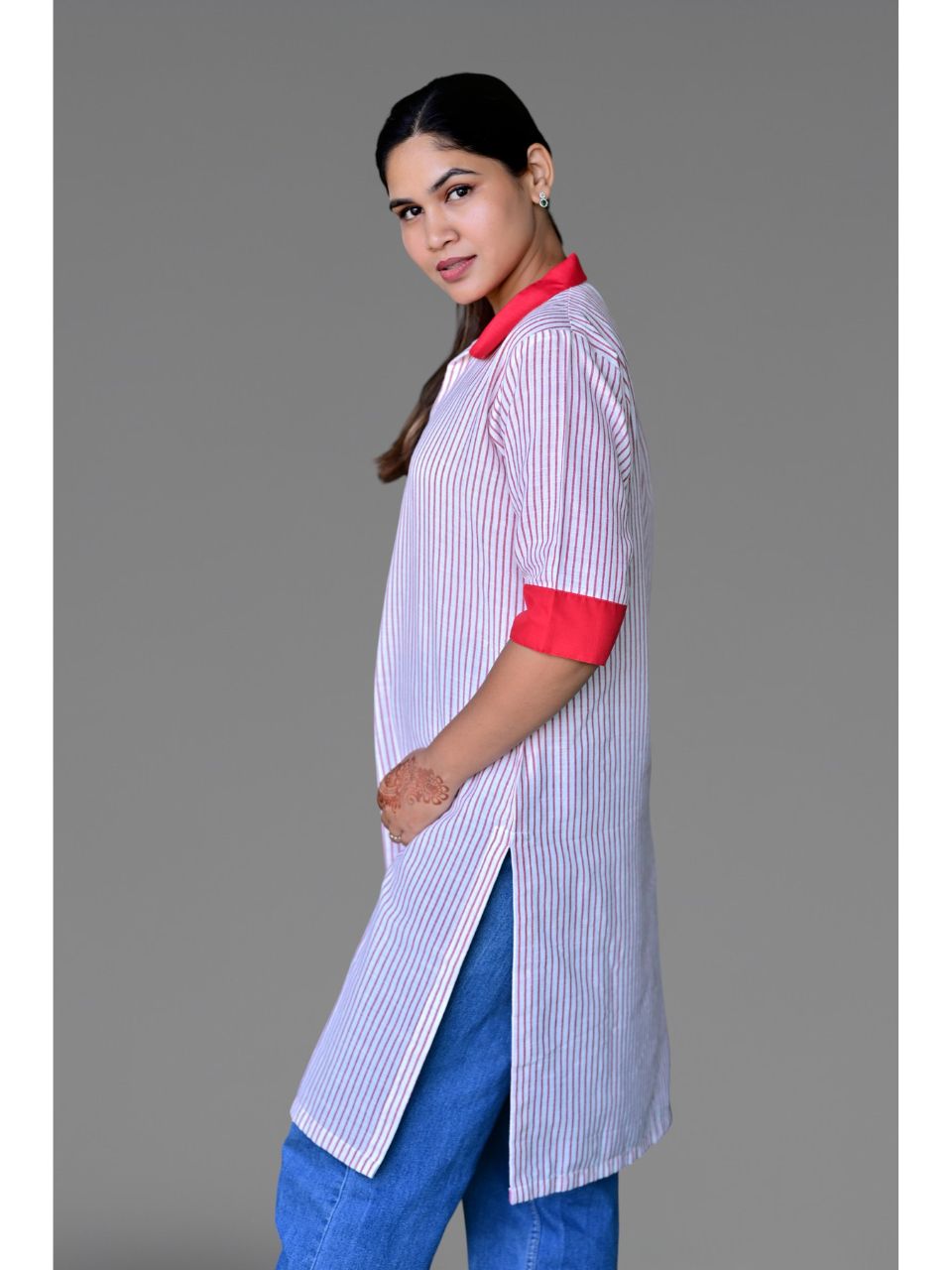 Red Stripes Handloom Kurti, Handloom kurti, white kurti, modern ethnic kurties, office wear kurties
