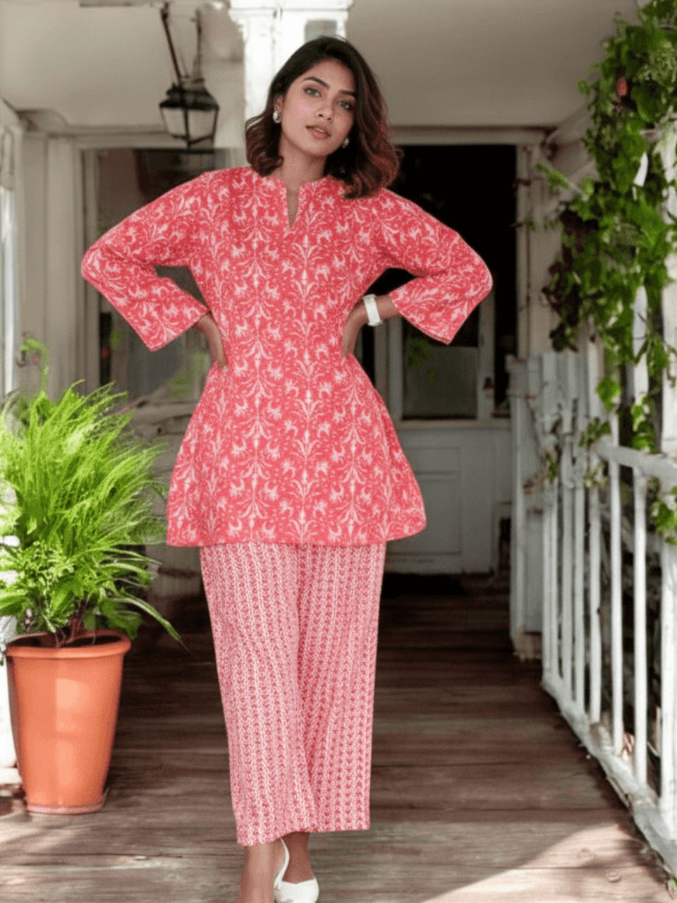 Ethnic Motives A Red Co-ord Set