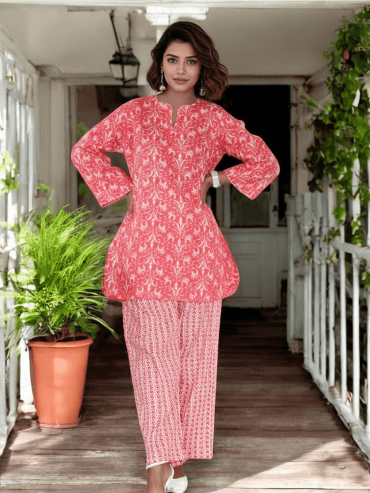 Ethnic Motives A Red Co-ord Set