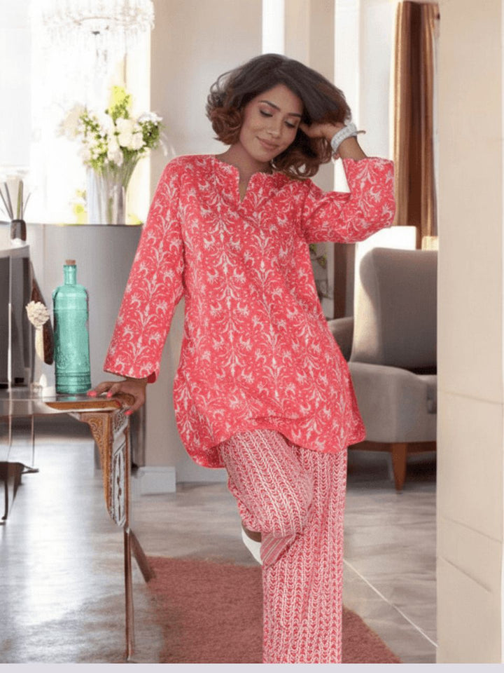 Ethnic Motives A Red Co-ord Set