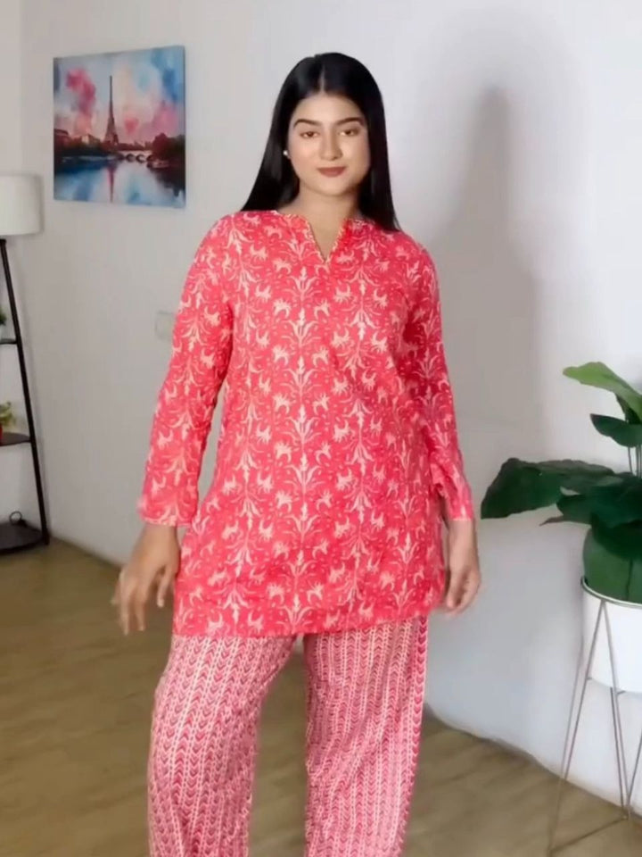 Ethnic Motives A Red Co-ord Set