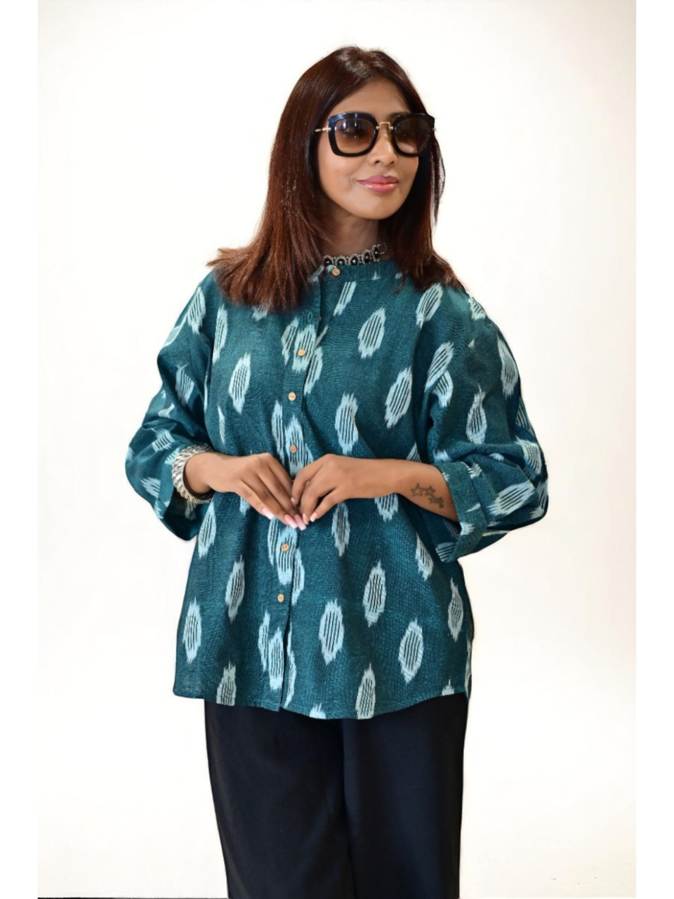 handloom cotton shirts for women, cotton shirt for women, Green Ikat Handloom Cotton Shirt, green shirt, ikat handloom shirts