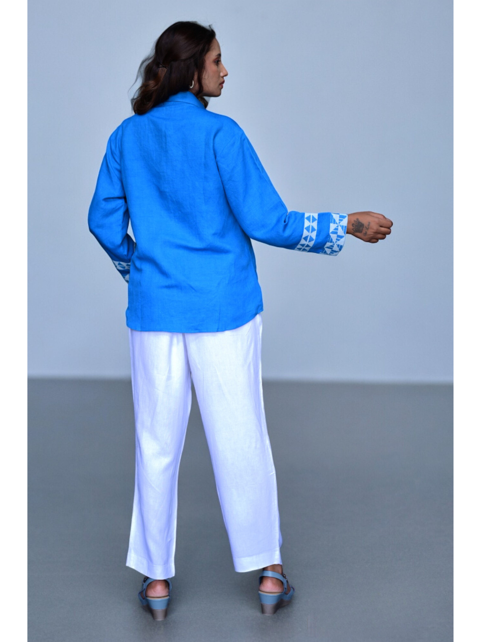 Handloom Blue Linen Shirt,  ladies t shirts, t shirts for women, shirts for women, women shirts, ladies t shirts and tops, women's shirts, blue t shirt women, crop t shirts for women, crop shirts for women, down shoulder t shirt, women crop shirt, women in blue shirts, crop shirt online, crop top and shirts, long shirts, shirts long, party wear long tops on jeans, linen shirts