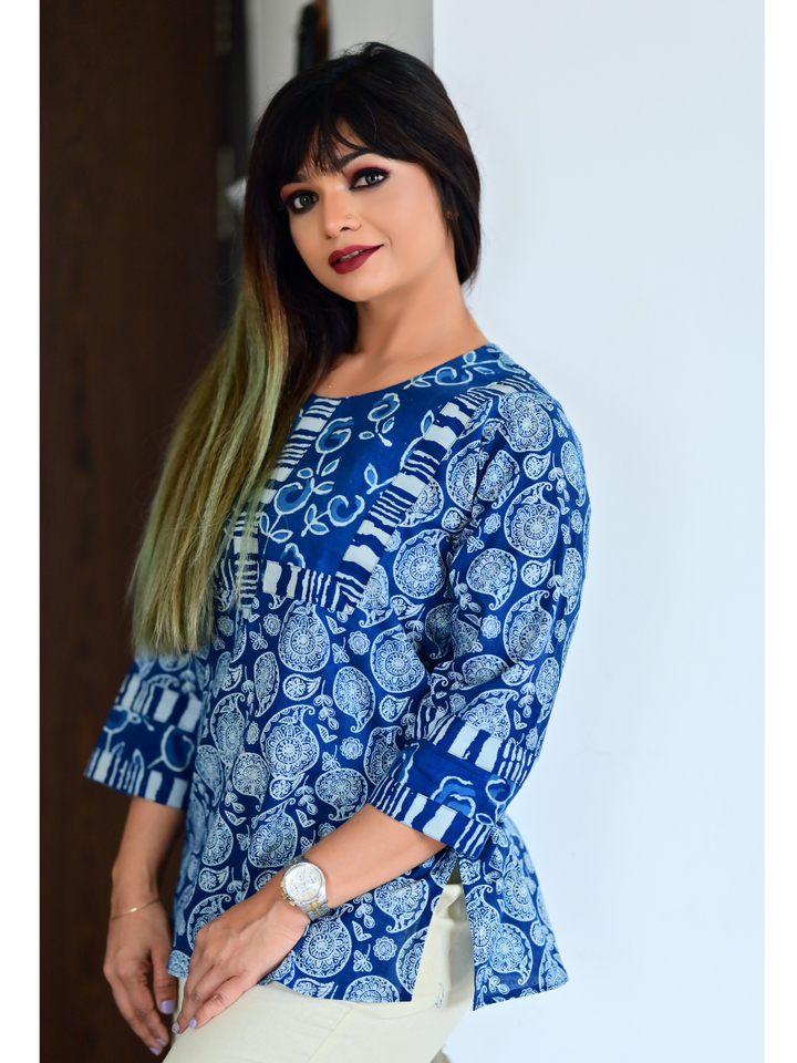 ladies kurtis, kutris for women,  women  kurtis, ladies  kurtis and tops, womens kurtis, blue kurti for women, down shoulder kutris for women, women in blue kurtis, kurtis online,  kutis, party wear short Kurtis on jeans