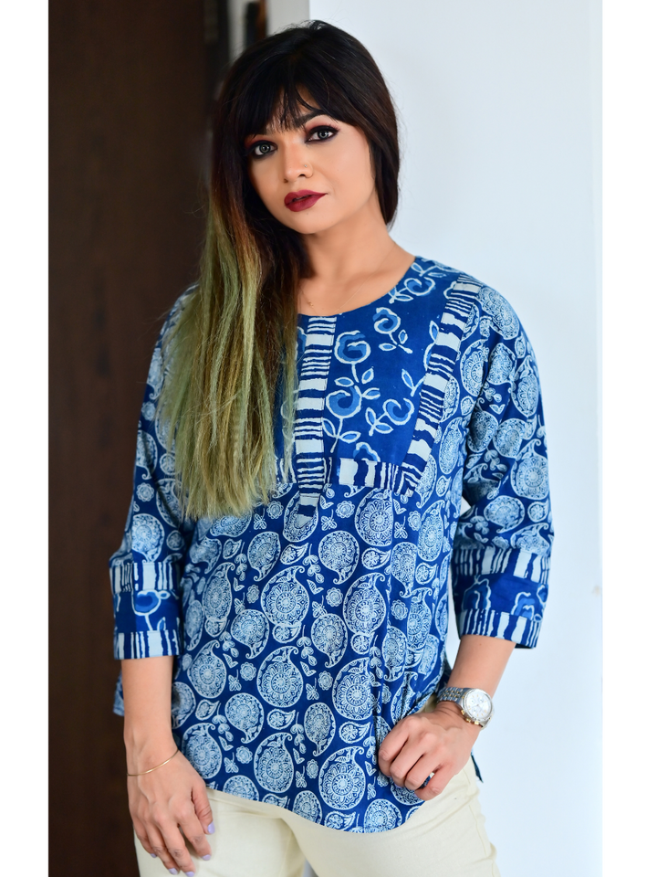 ladies kurtis, kutris for women,  women  kurtis, ladies  kurtis and tops, womens kurtis, blue kurti for women, down shoulder kutris for women, women in blue kurtis, kurtis online,  kutis, party wear short Kurtis on jeans