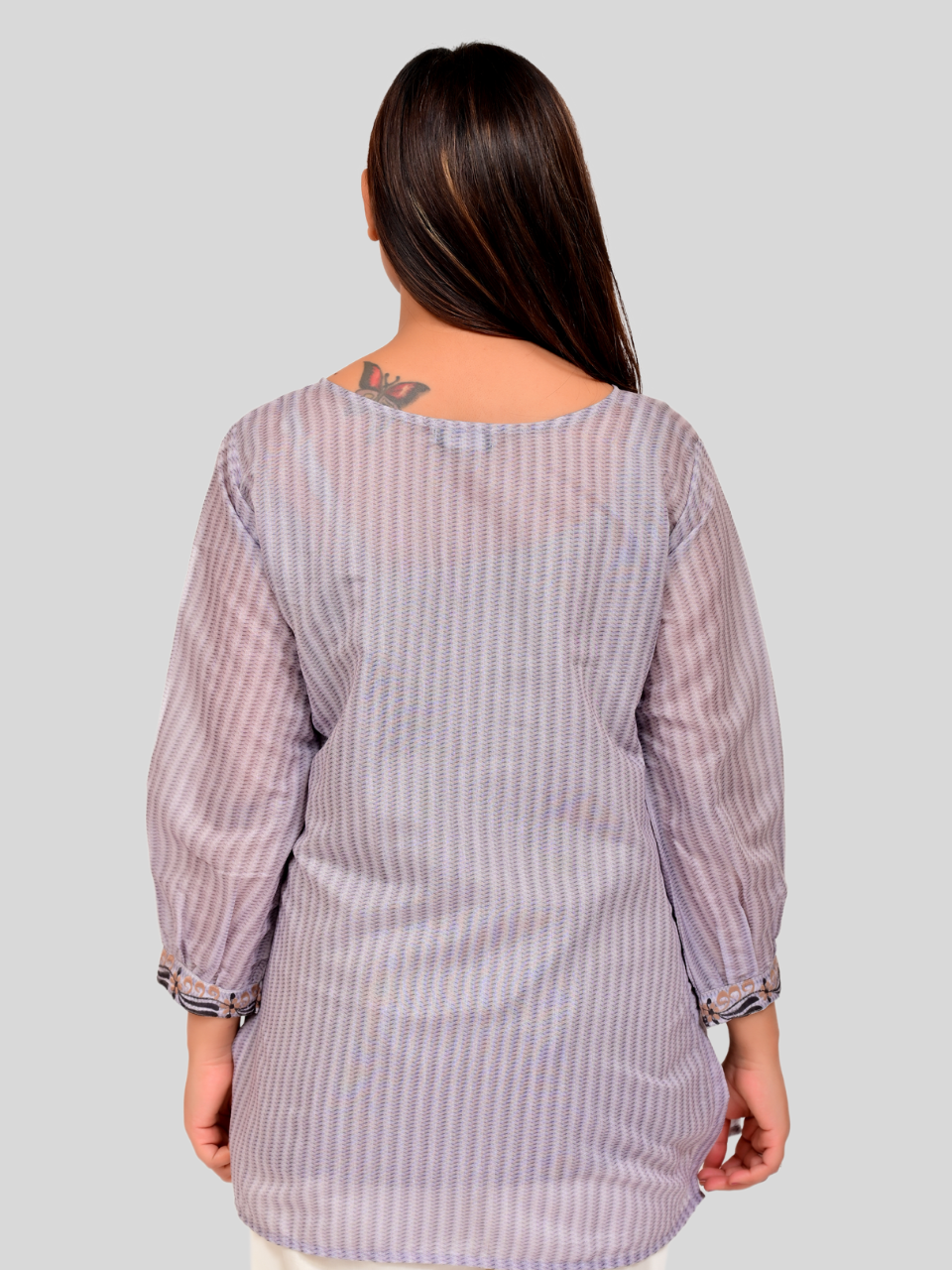 ladies kurties, kutries for women,  women kurties, ladies kurties and tops, womens kurties, grey kurti for women, down shoulder kutries for women, women in grey kurties, kurties online, long kuties, party wear short kurties on jeans