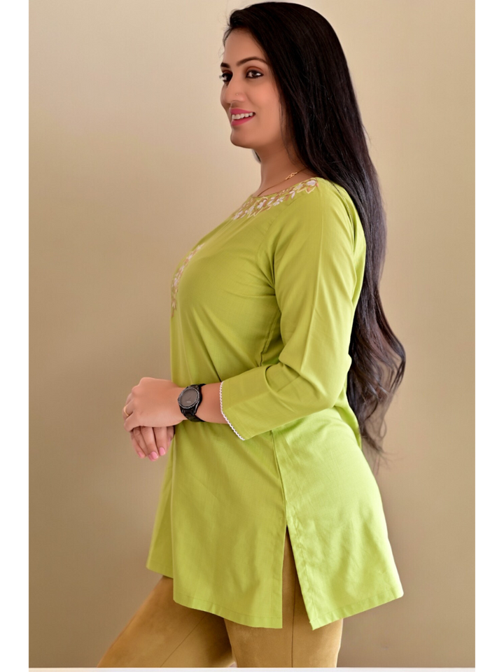 Green Embroidered Kurti Top ladies kurtis, kutris for women,  women  kurtis, ladies  kurtis and tops, womens kurtis, Green kurti for women, down shoulder kutris for women, women in Green kurtis, kurtis online kurtis,  cotton kurti, party wear short Kurtis on jeans, Shirt Kuties, Long Kurtis, summer kurtis, embroidery kurtis, indian kurtis, elegant kurtis, designer kurtis