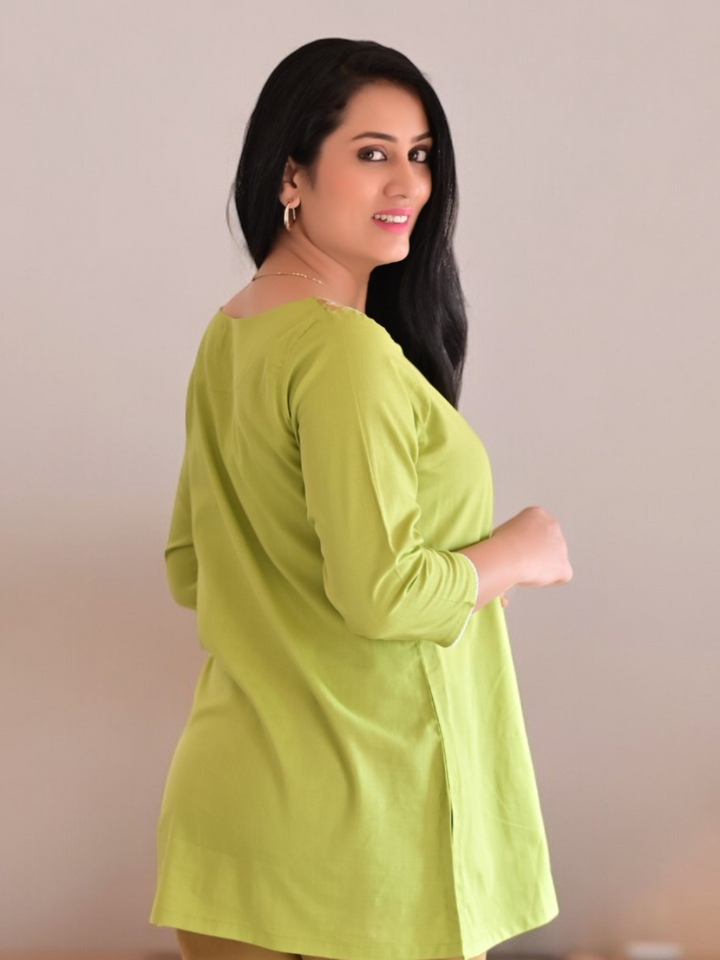 Green Embroidered Kurti Top ladies kurtis, kutris for women,  women  kurtis, ladies  kurtis and tops, womens kurtis, Green kurti for women, down shoulder kutris for women, women in Green kurtis, kurtis online kurtis,  cotton kurti, party wear short Kurtis on jeans, Shirt Kuties, Long Kurtis, summer kurtis, embroidery kurtis, indian kurtis, elegant kurtis, designer kurtis