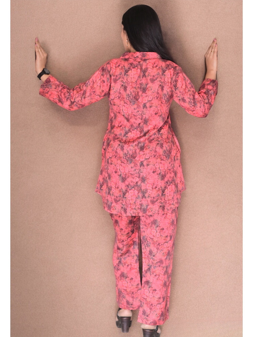 Red Collar Linen Set two piece outfits for women, co ord sets women, coord set women, ladies co ord sets, co ord sets women, coords women, coord set for women, co ord, kurta co ord sets, ethnic co ords, ethnic co ord set women, co ord dress set, co ord sets for summer, co ord set womens party, co ord set women ethic, co ord sets women ethnic, linen co ord set, red co cord set